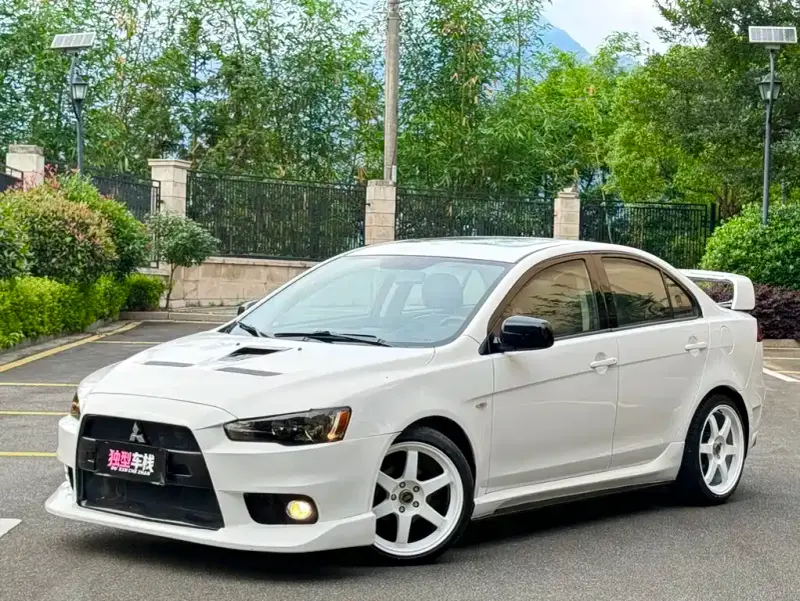 Mitsubishi Lancer EX