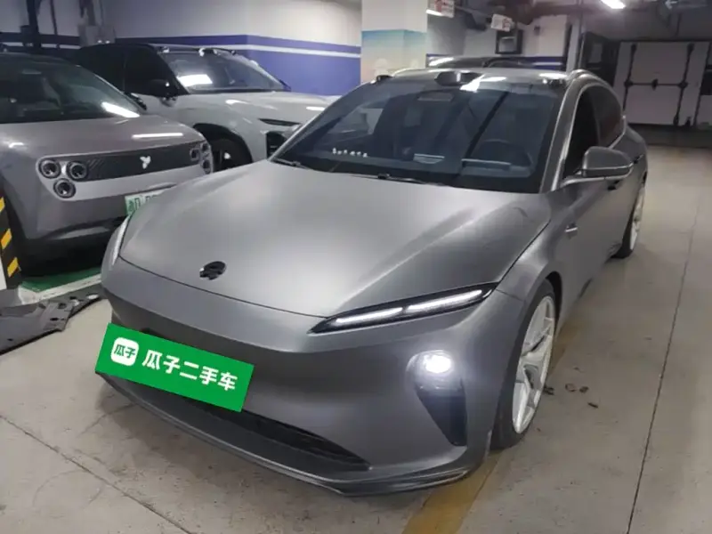 NIO ET5T
