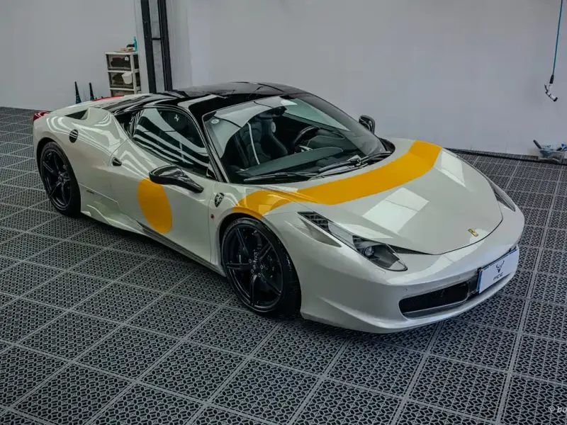 Ferrari 458