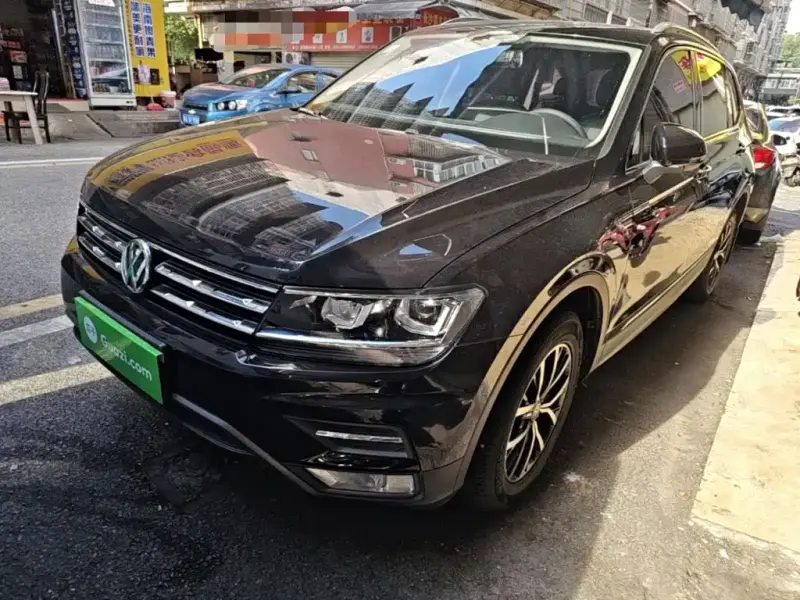 Volkswagen Tiguan L