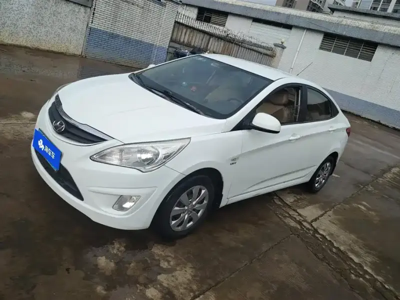 Hyundai Verna