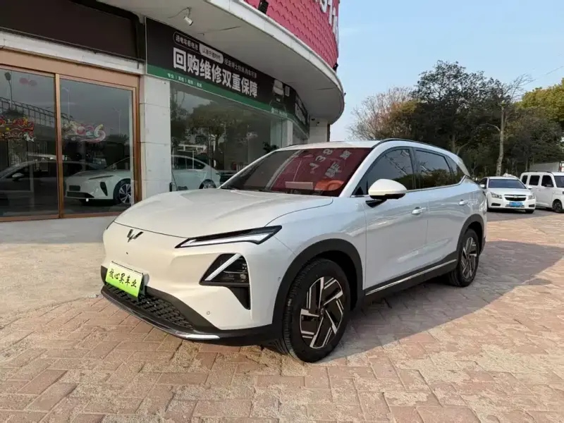 Wuling Starlight S (Xingguang S)