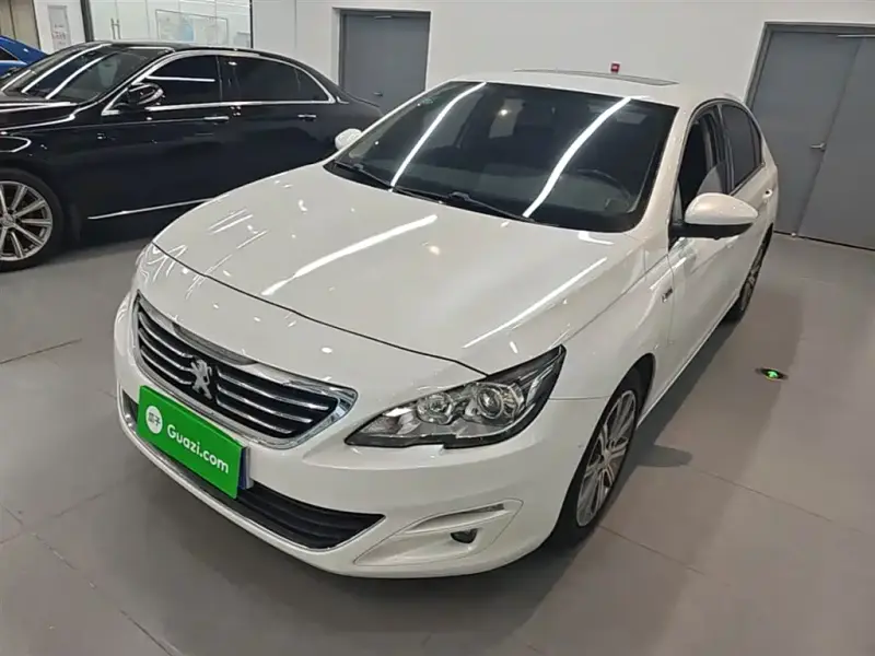Peugeot 408