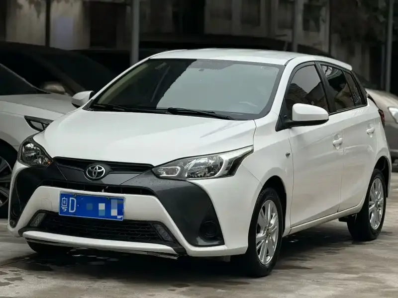 Toyota Yaris L