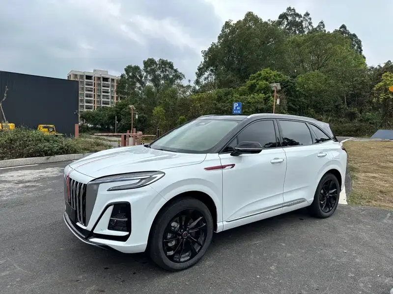 Hongqi HS3 PHEV