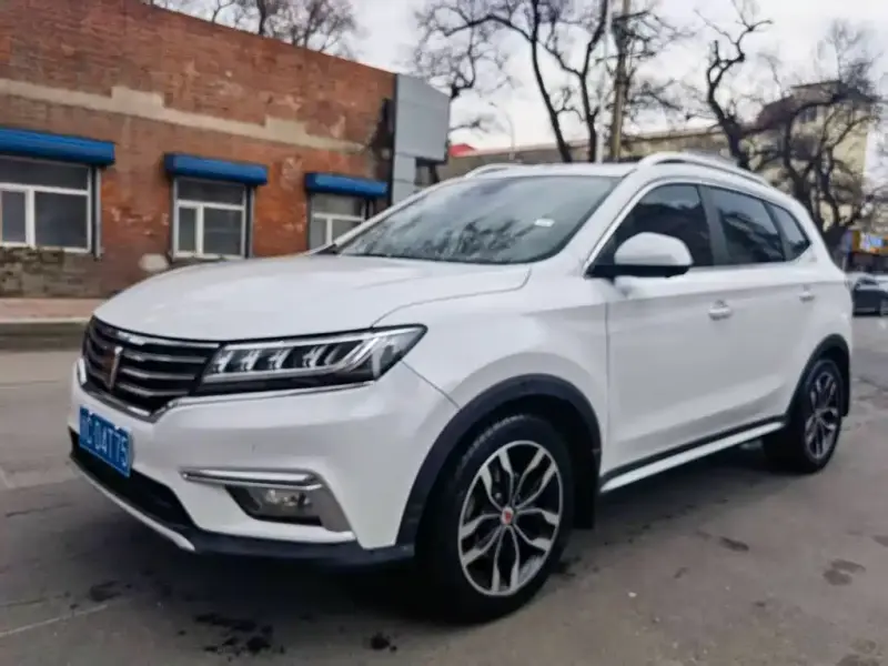 Roewe MG HS (RX5)