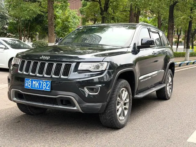 Jeep Grand Cherokee (Import)