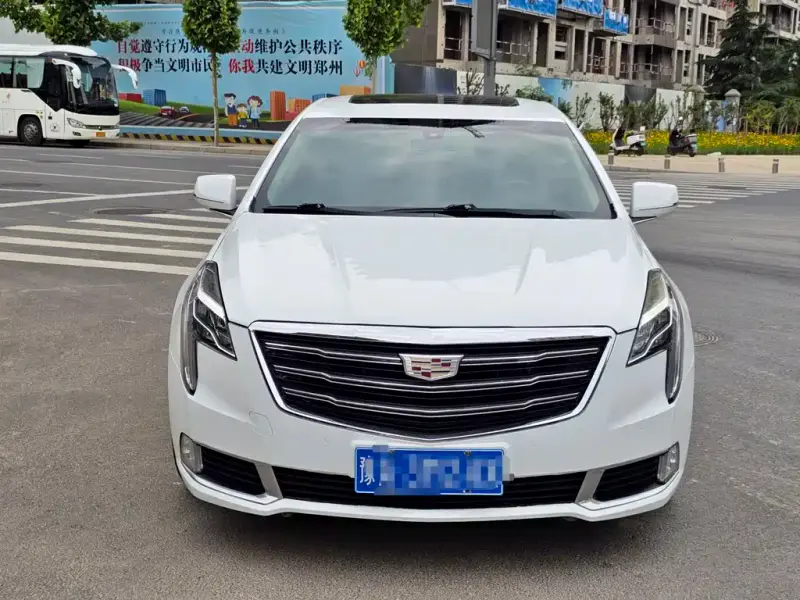 Cadillac XTS