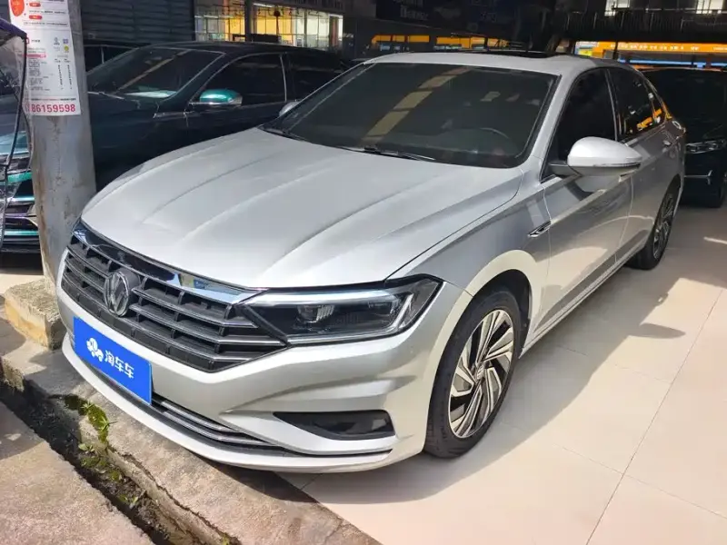 Volkswagen Sagitar