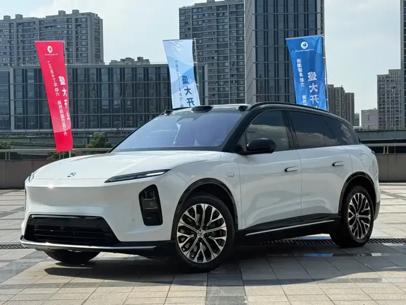 NIO ES6