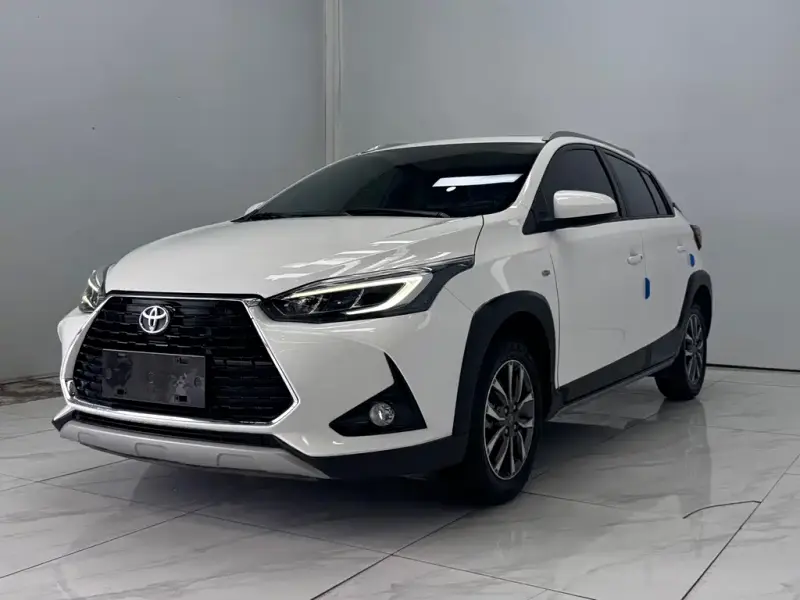 Toyota Yaris L