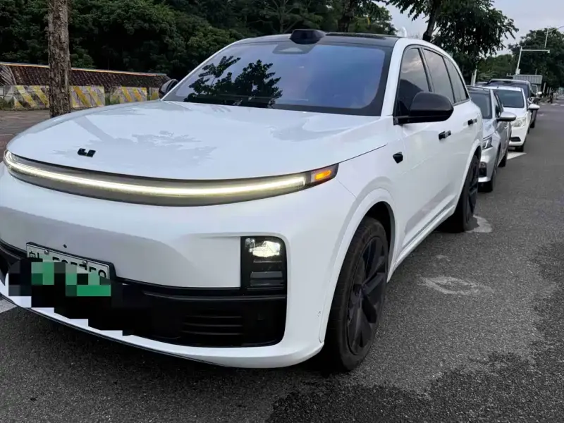 Li Auto L7