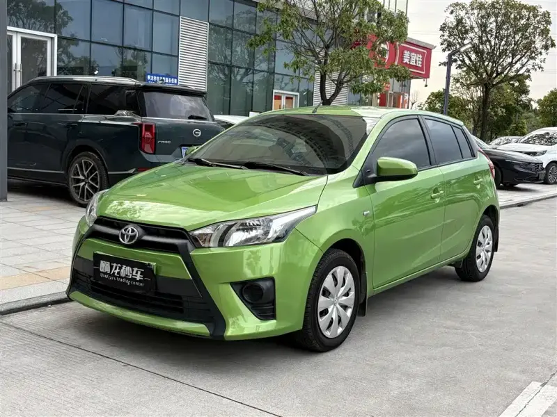 Toyota Yaris L