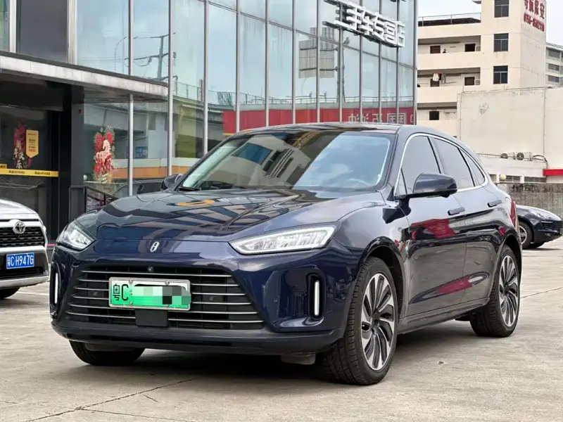 AITO M5