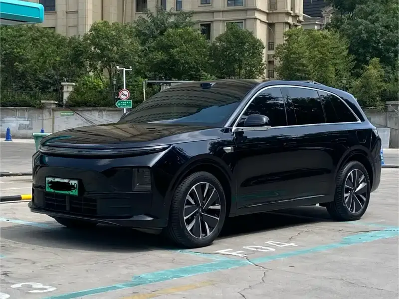 Li Auto L6