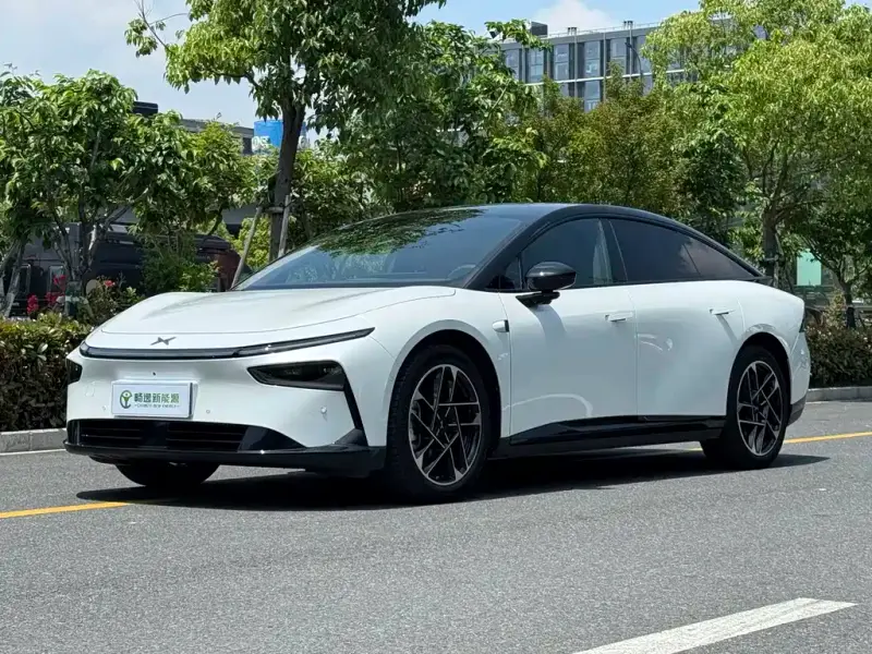 XPeng P7+