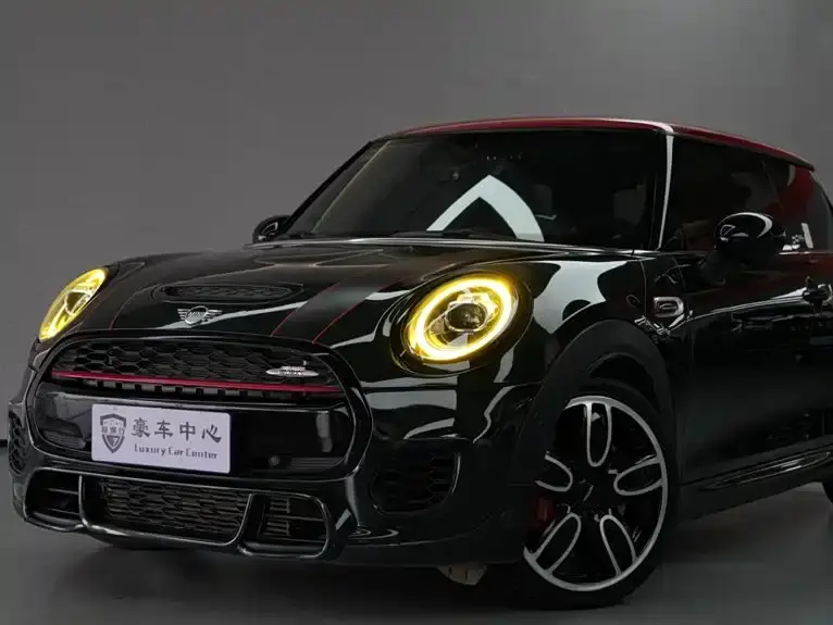 MINI Mini JCW