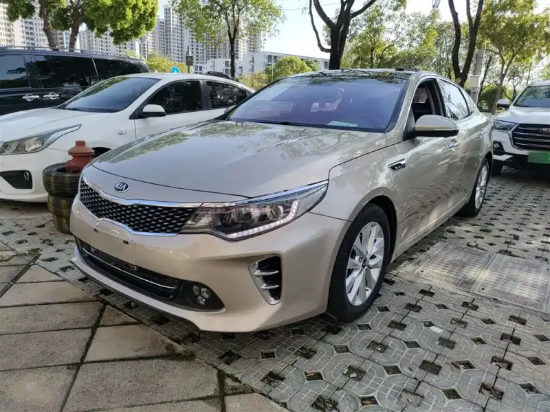 Kia K5