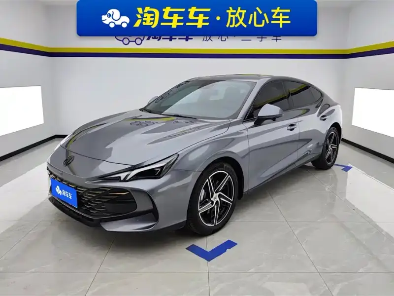 MG MG7