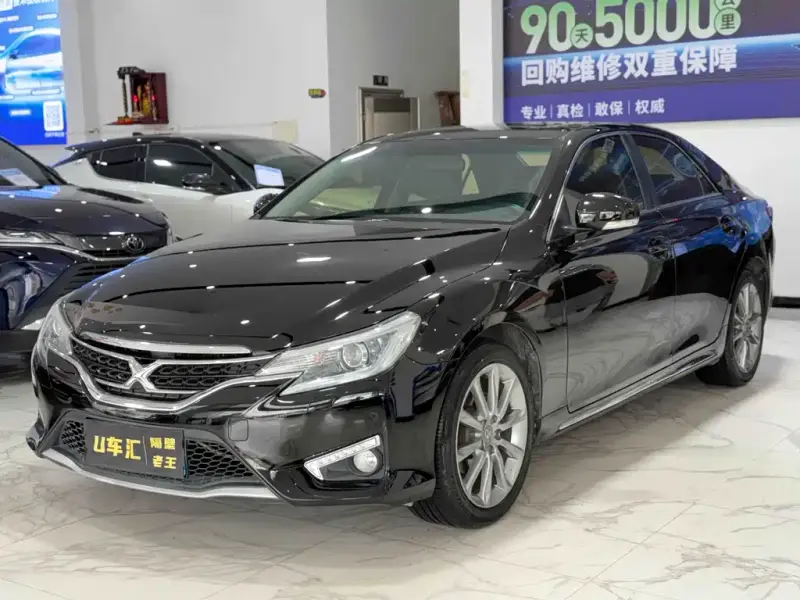Toyota Reiz