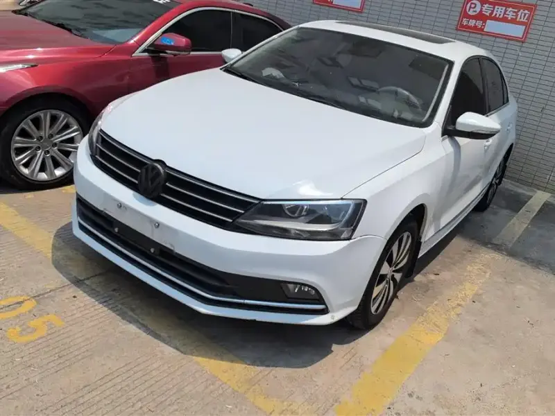 Volkswagen Sagitar