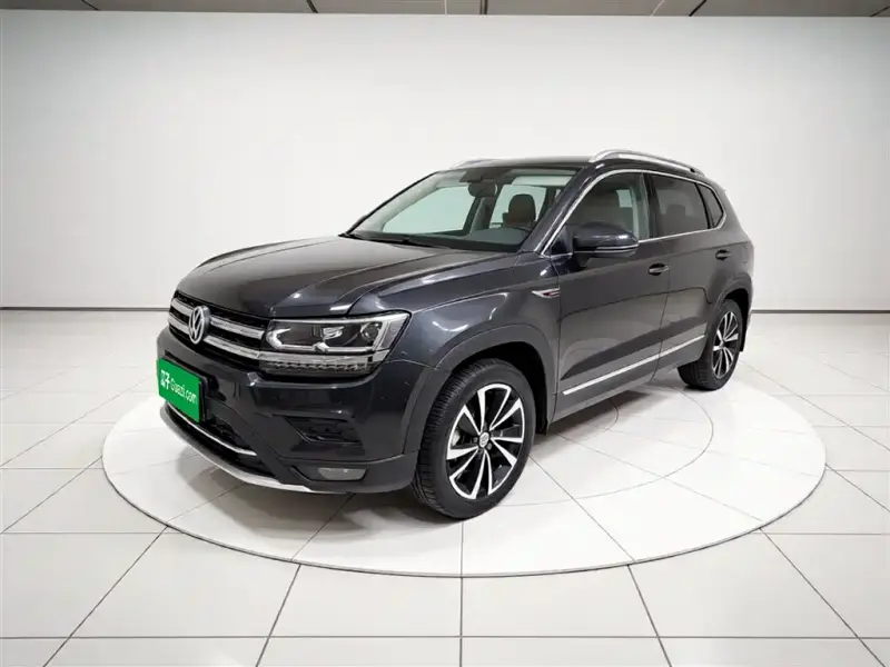 Volkswagen Tharu