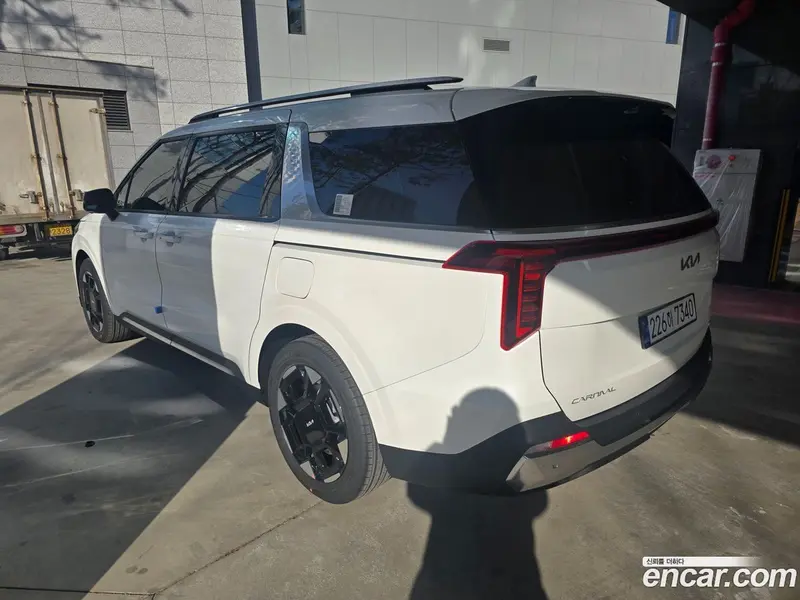 Kia Carnival (Canival)
