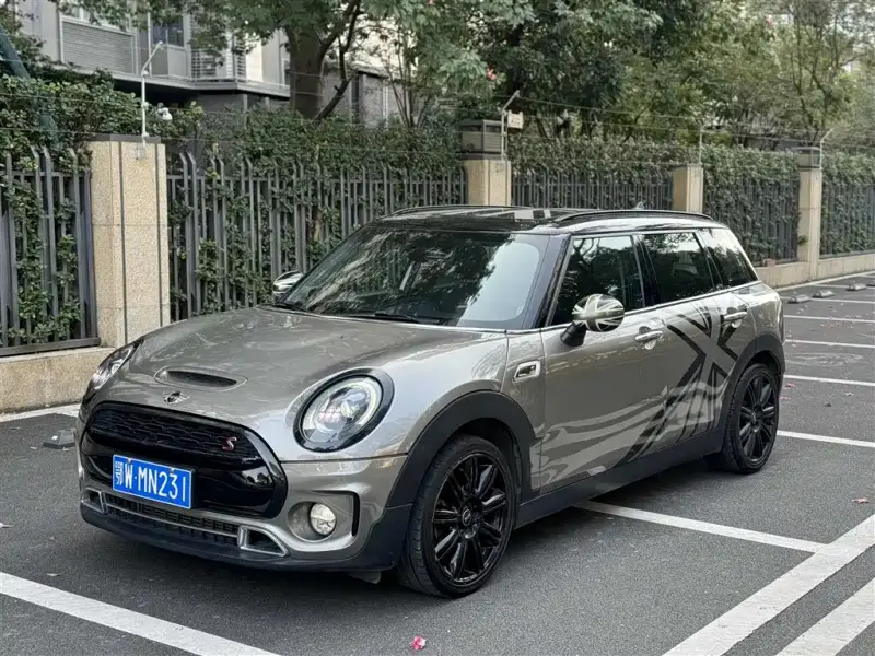 MINI Mini Clubman