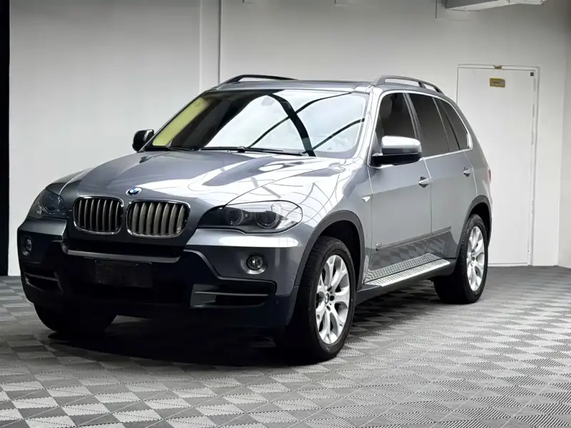 BMW X5 (Import)