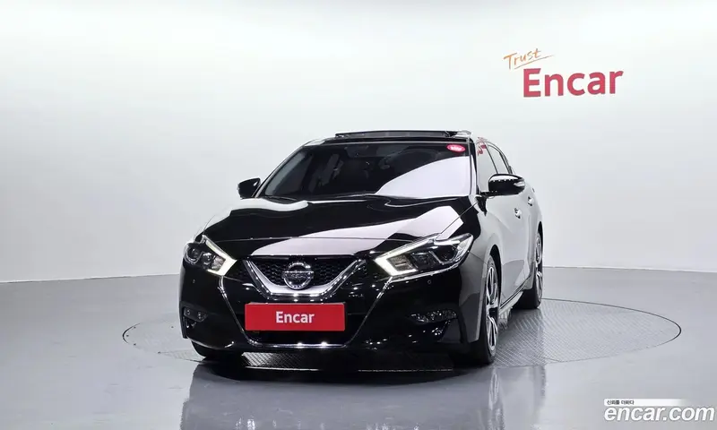 Nissan Maxima
