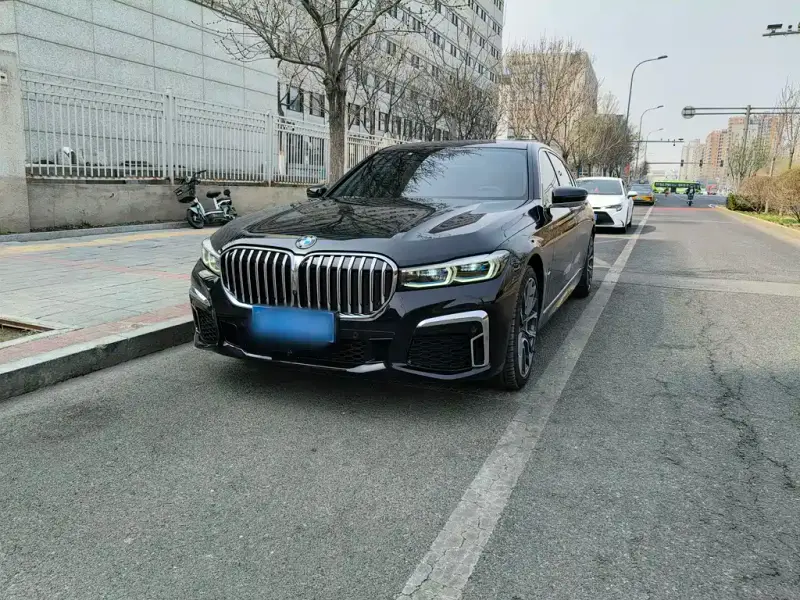 BMW 7-Series