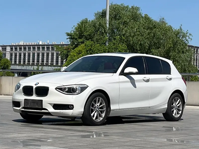 BMW 1-Series (Import)