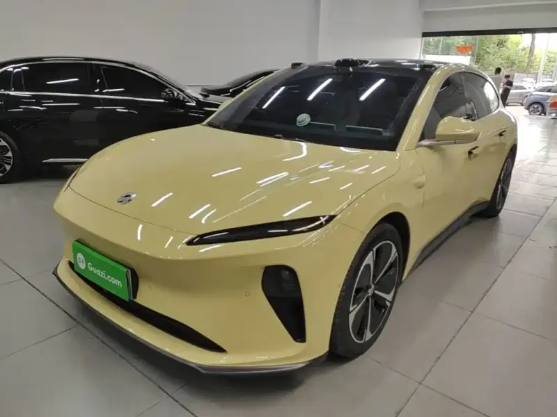 NIO ET5T