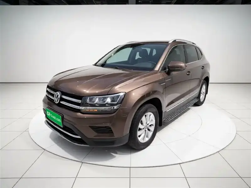 Volkswagen Tharu