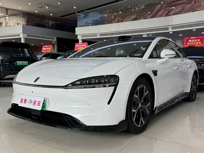 Luxeed Zhijie S7