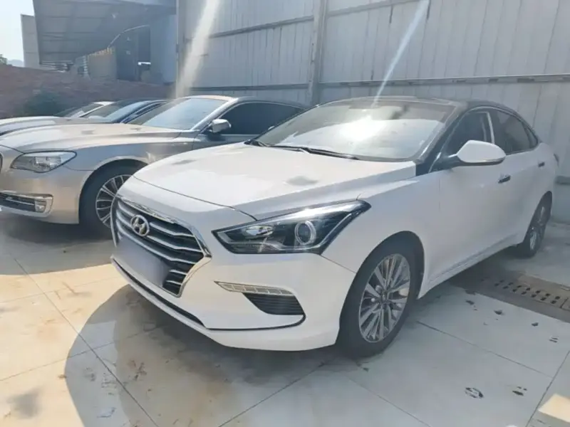 Hyundai Mistra