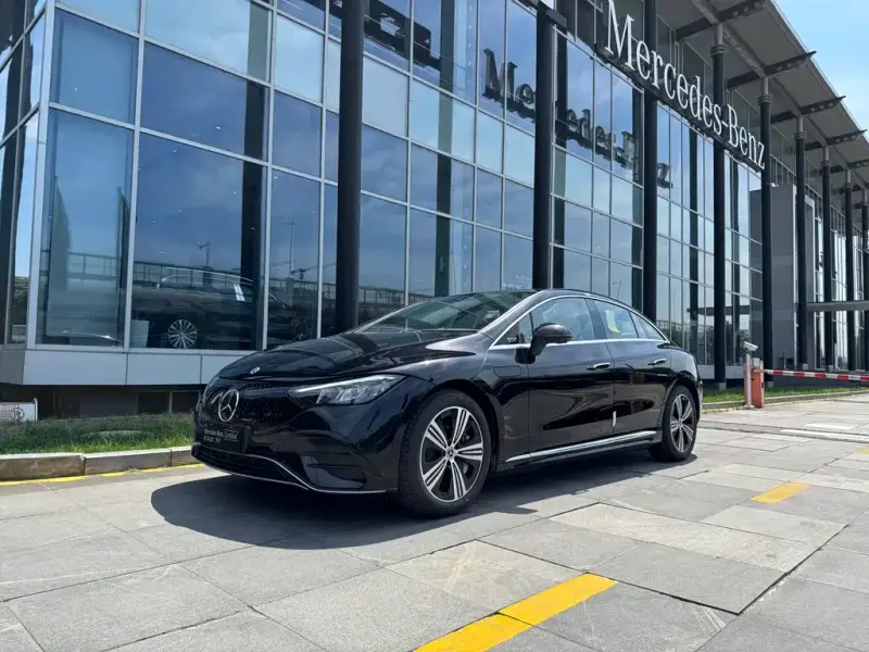 Mercedes-Benz EQE