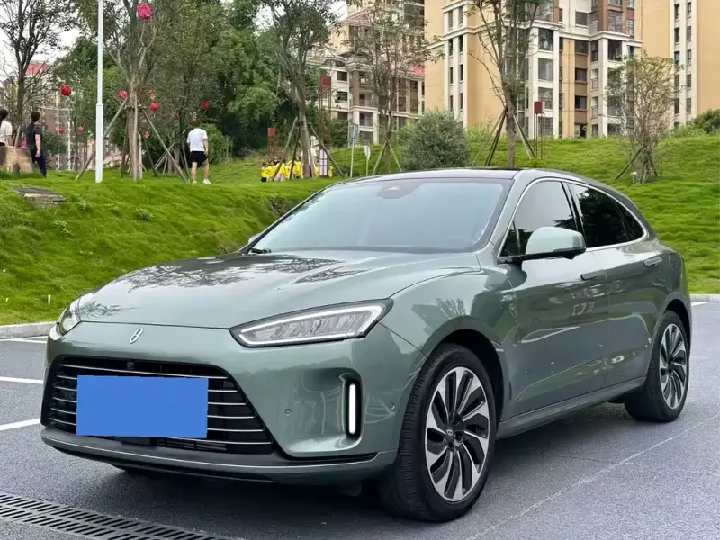 AITO M5