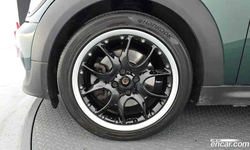 Mini Coupe