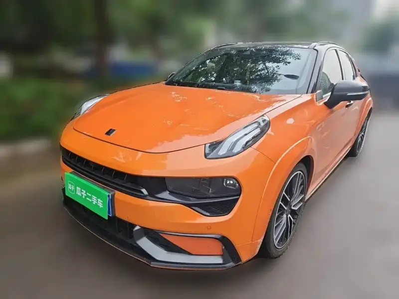 Lynk & Co 02 Hatchback