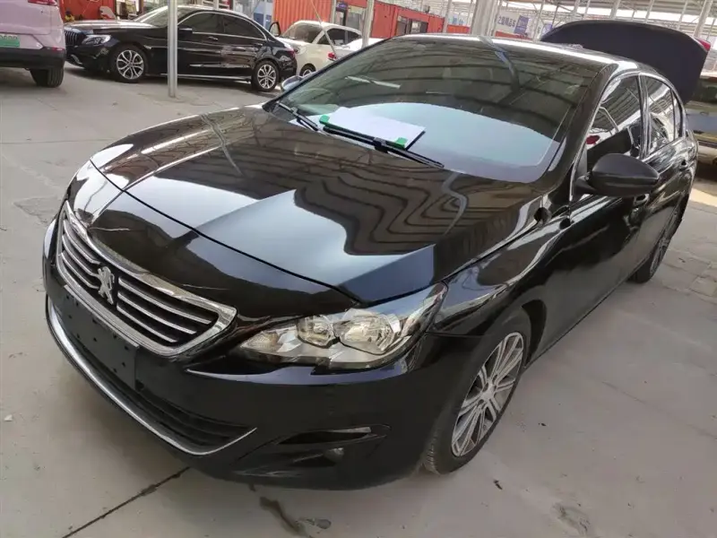 Peugeot 408