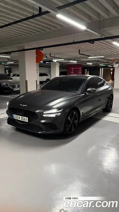 Genesis G70