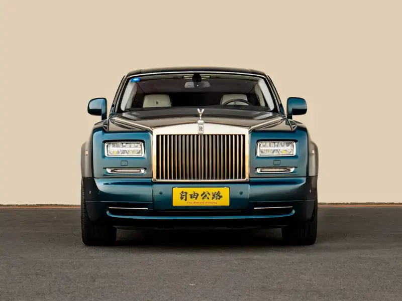 Rolls-Royce Phantom