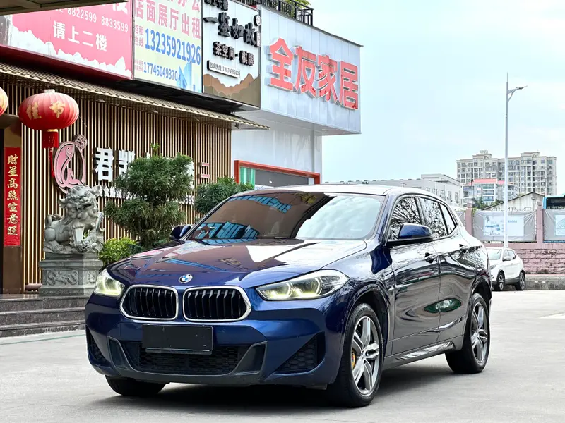 BMW X2