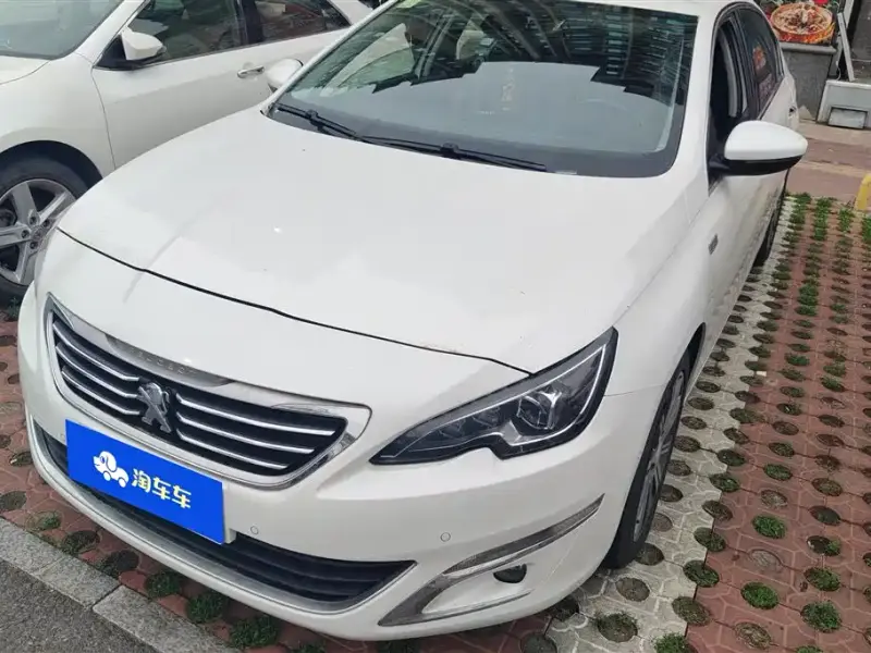 Peugeot 408