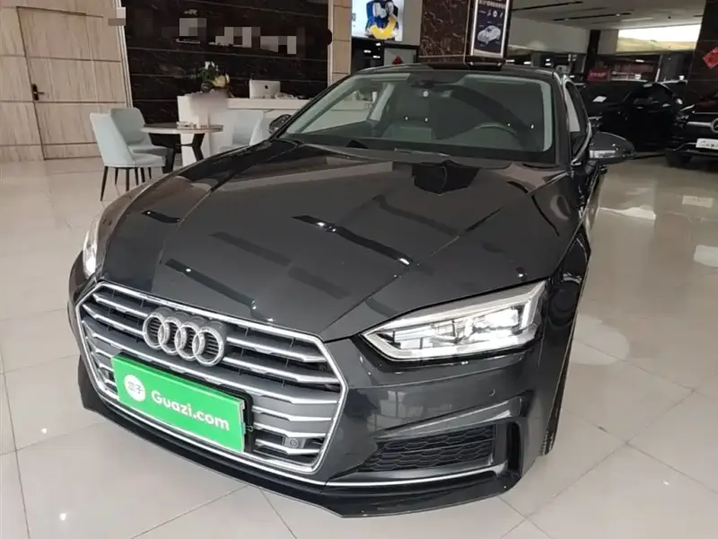 Audi A5 (Import)