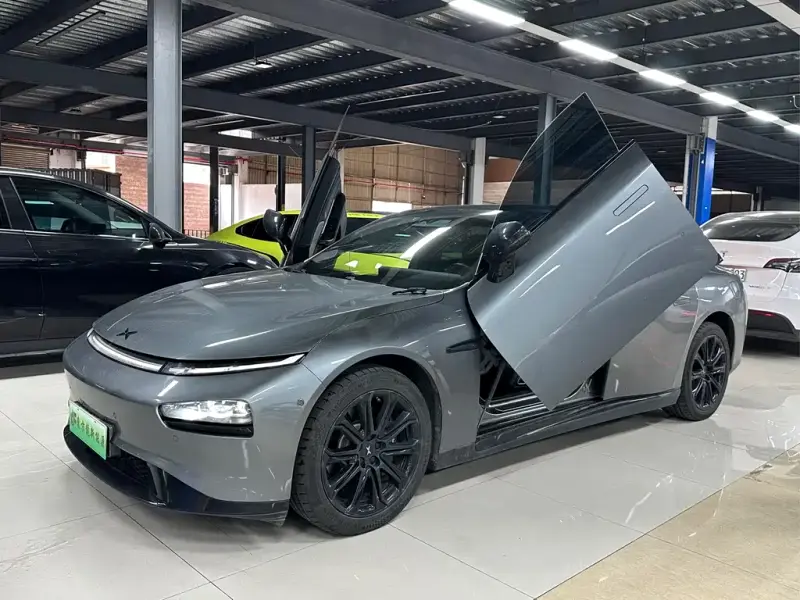 XPeng P7
