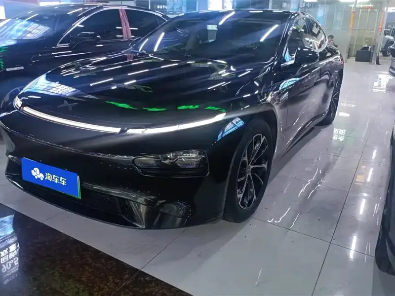 XPeng P7