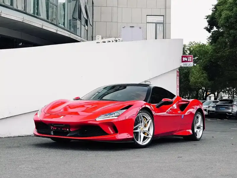 Ferrari F8