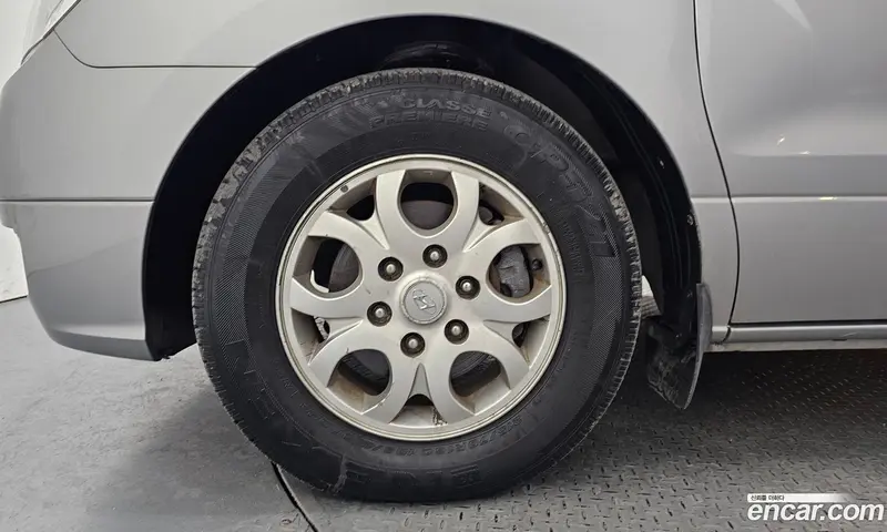 Hyundai H-1